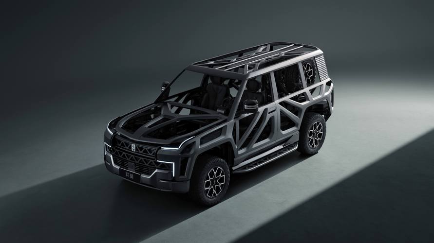 广州185仰望U8硬派越野的科技魅力，国能汽车对传统燃油车市场的冲击